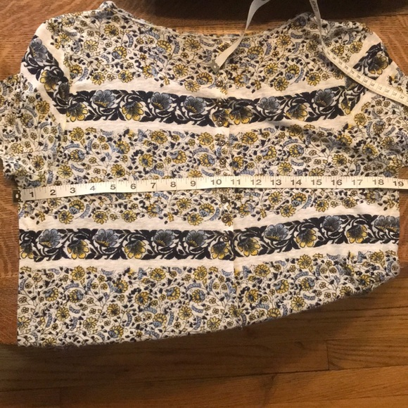 Lucky Brand Floral Button Back Linen T-Shirt Small - Picture 6 of 7
